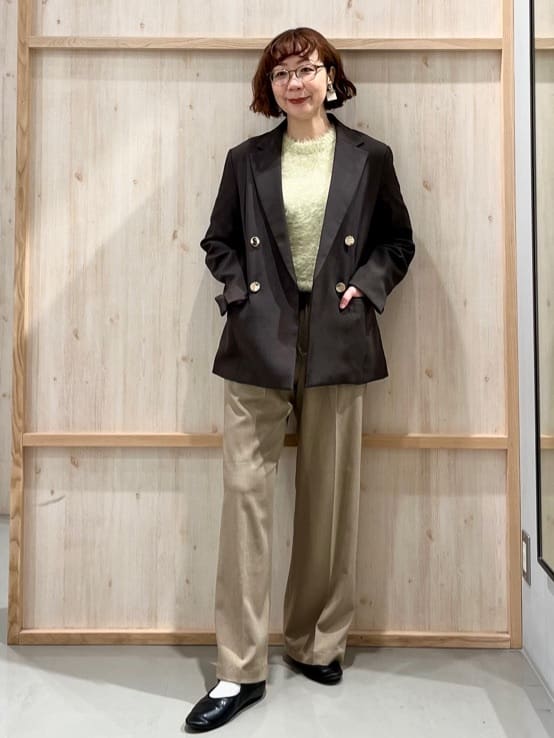 nakoさんの「THE SHOP TK｜【今羽織るなら】ダブルブレストジャケット【セットアップ可/洗える】」を使ったコーディネート