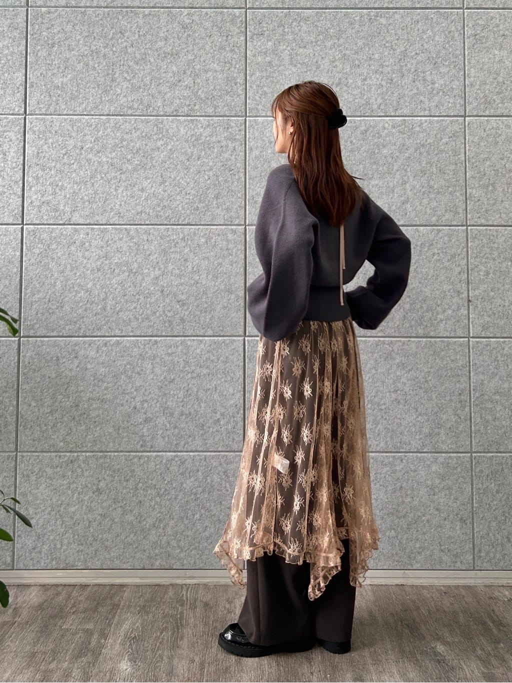 harunaさんの「CODE A｜zip form cardigan」を使ったコーディネート
