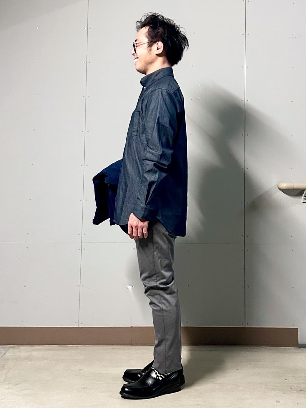 KENJI Iさんの「THE SHOP TK｜【セットでお買い得！】モールニットカーディガン＋長袖Tシャツ　洗濯機OK/吸水速乾・毛玉になりにくい」を使ったコーディネート
