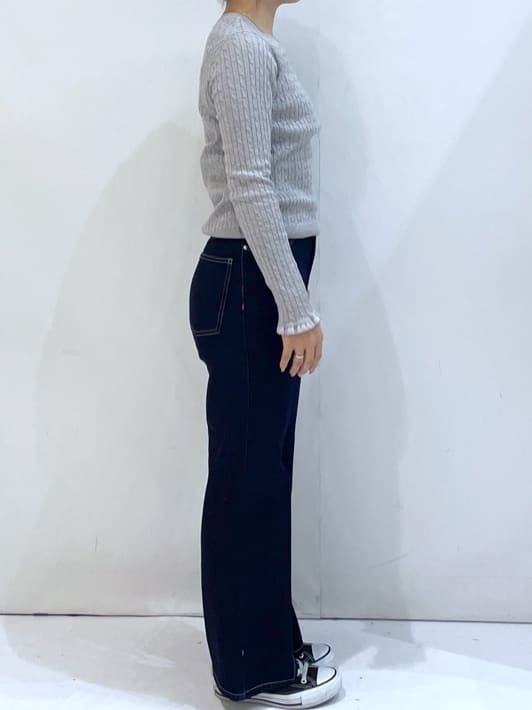 manaさんの「OPAQUE.CLIP｜《丈が選べる》ストレートデニムパンツ【洗濯機洗い可】」を使ったコーディネート