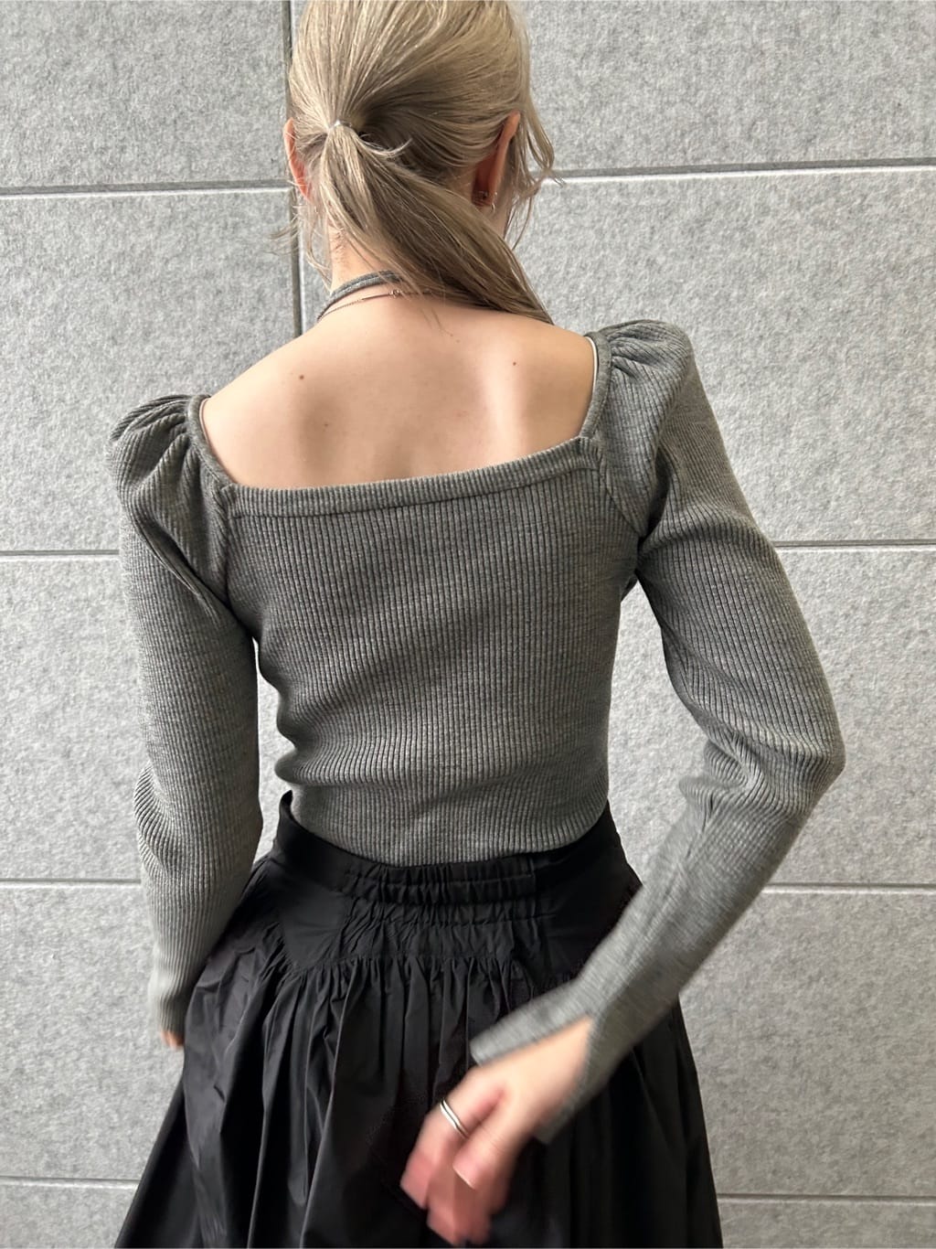 honoka Aさんの「CODE A｜femi gather rib knit」を使ったコーディネート