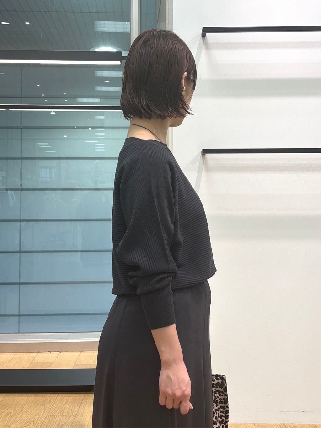 asamiさんの「INDIVI｜【洗える／体型カバー】美シルエットニット」を使ったコーディネート
