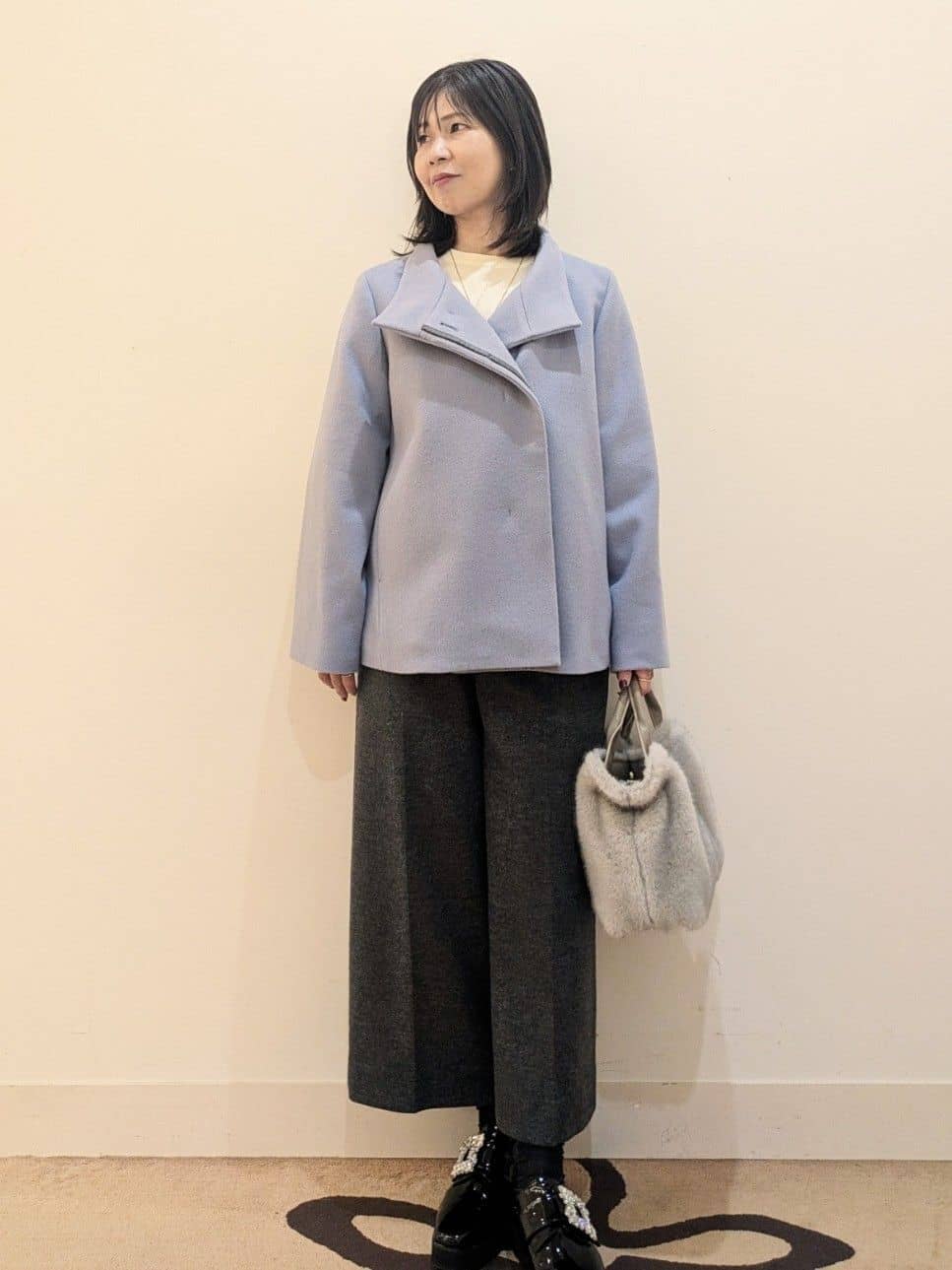 laverさんの「UNTITLED｜【8色展開／コンパクト丈】レーヨン混 コクーンニット」を使ったコーディネート
