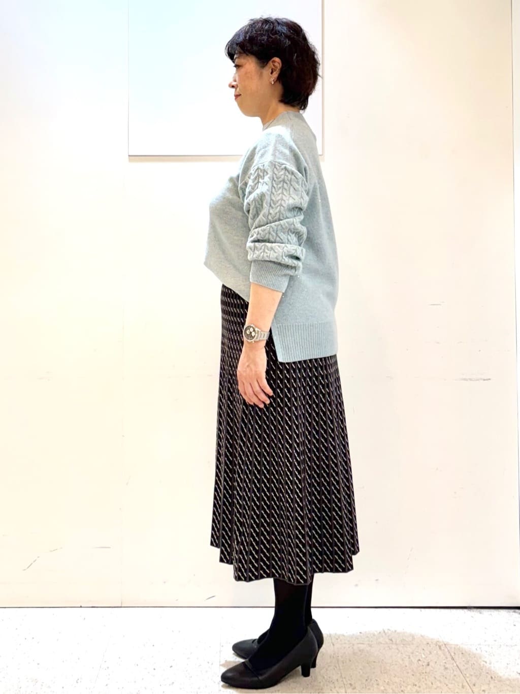 ヤスコさんの「Reflect｜【一枚で着映え◎／ゆったりシルエット】ラメ&times;スパンコールウール混ニット」を使ったコーディネート