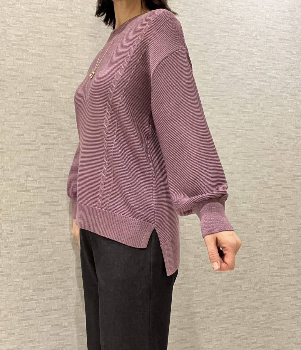 marikoさんの「Reflect｜【パンツ合わせにぴったり◎】ゆったりオフボディニット」を使ったコーディネート