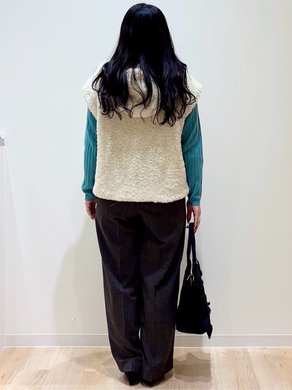 minamiさんの「grove｜【名品アウター/3WAY・はっ水】ボアライナー付マウンテンパーカ」を使ったコーディネート