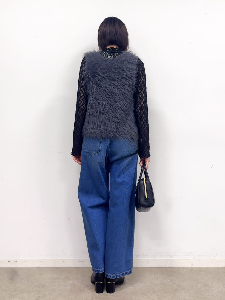 𝐜𝐡𝐢𝐤𝐚さんの「SHOO･LA･RUE｜【S-LL】上品なレースハイネックトップス」を使ったコーディネート
