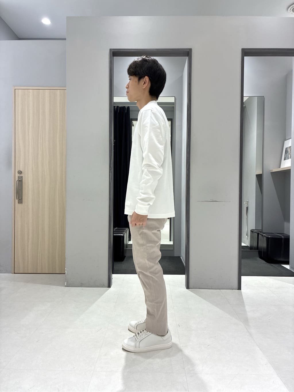 わいずみさんの「TAKEO KIKUCHI｜【360&deg;ストレッチ／セットアップ対応】None Of Stress ジャケット」を使ったコーディネート