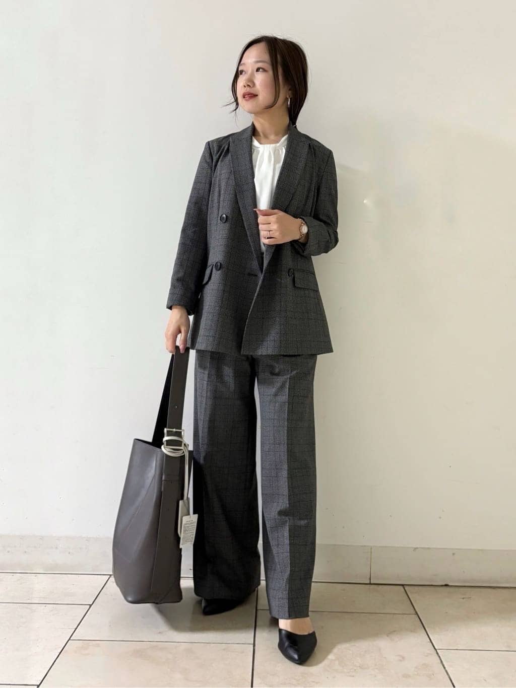 kahoさんの「INDIVI｜【洗える／オンオフ】チェック柄ダブルジャケット」を使ったコーディネート