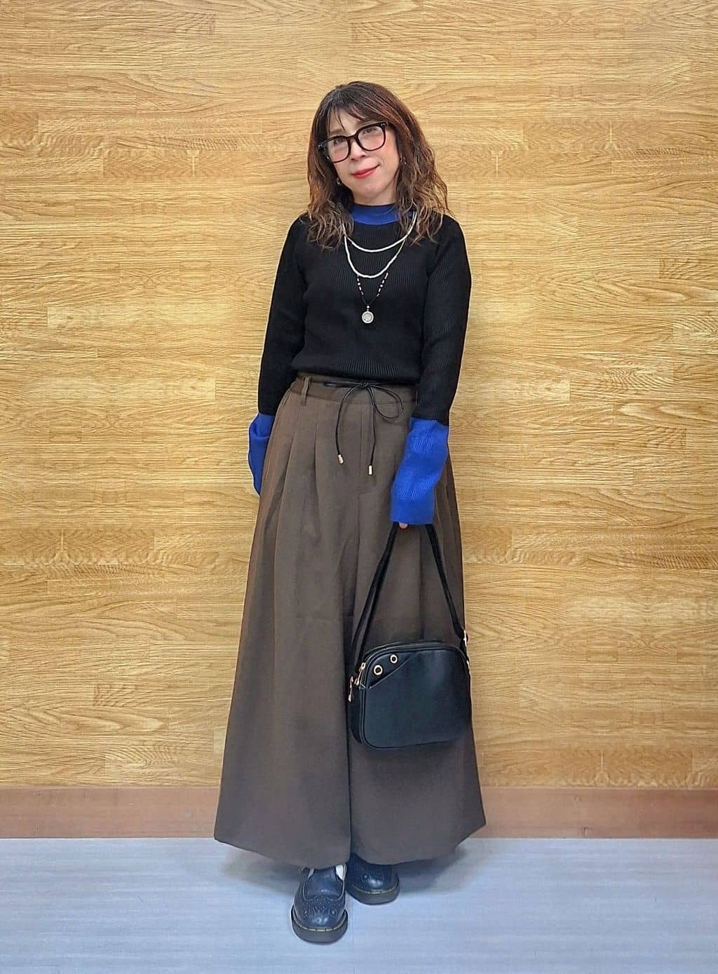 ありゅさんの「SHOO･LA･RUE｜【S-LL/2点セット】脚のラインを拾いにくい ベルト付きタックスカーチョパンツ」を使ったコーディネート
