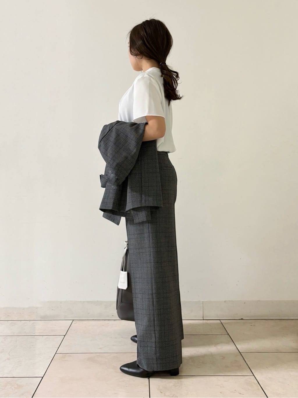 kahoさんの「INDIVI｜【洗える／オンオフ】チェック柄ダブルジャケット」を使ったコーディネート