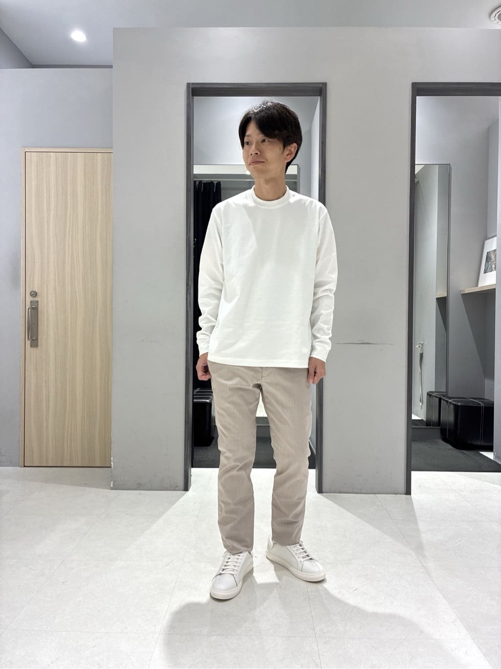 わいずみさんの「TAKEO KIKUCHI｜【360&deg;ストレッチ／セットアップ対応】None Of Stress ジャケット」を使ったコーディネート