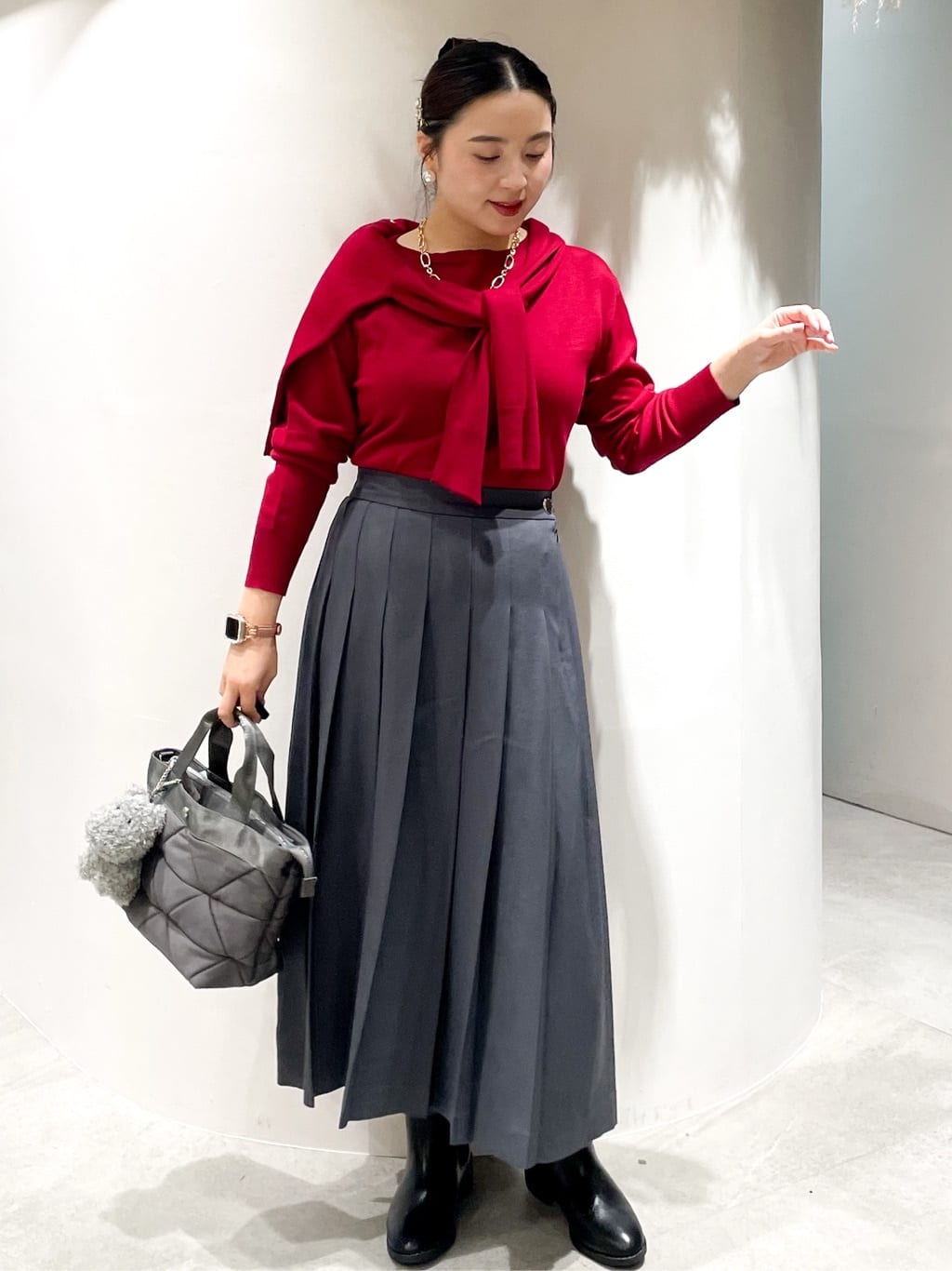 かりんさんの「OPAQUE.CLIP｜クルーニットカーディガン／エクストラファインメリノウール【THEシリーズ／洗濯機OK】」を使ったコーディネート