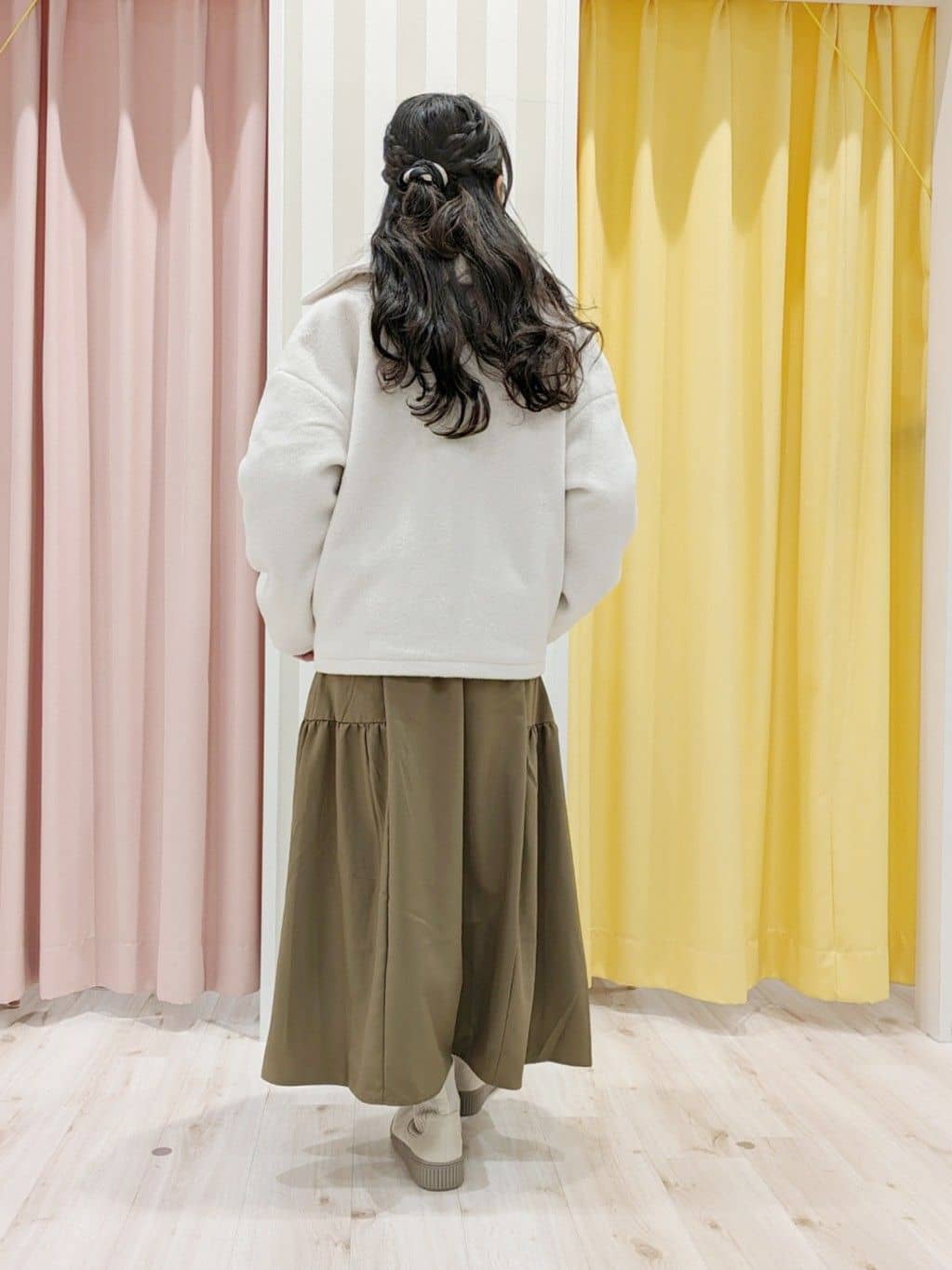 かずみさんの「SHOO･LA･RUE｜ビッグボールチェーンネックレス」を使ったコーディネート