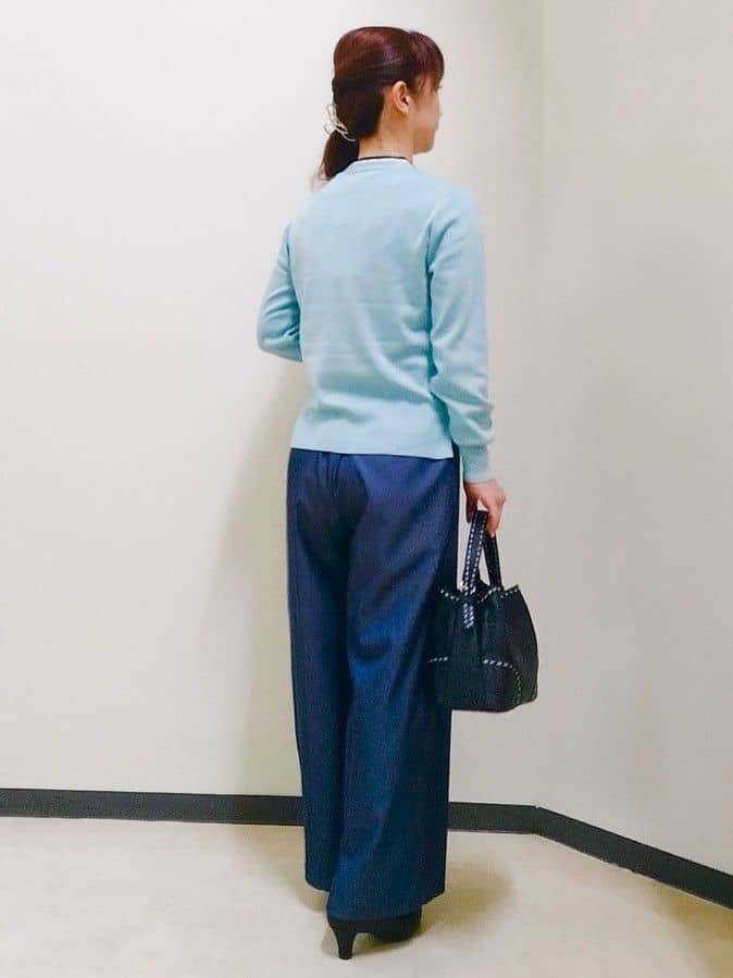 花さんの「Reflect｜【キレイめもカジュアルスタイルも◎】ストレートワイドシルエットパンツ」を使ったコーディネート