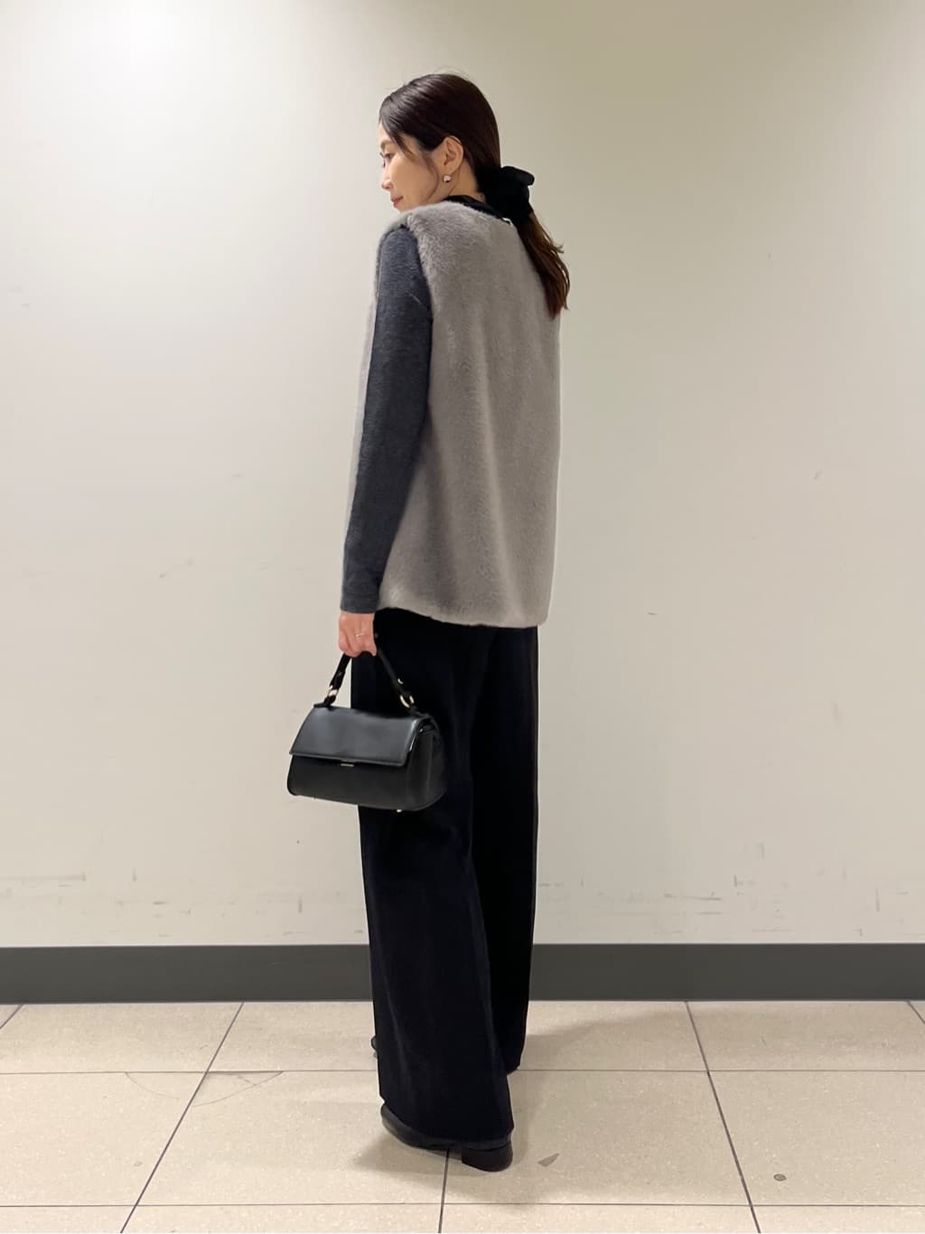 shokoさんの「INDIVI｜【トレンド／スタイルアップ】ストレッチコンビネゾン」を使ったコーディネート