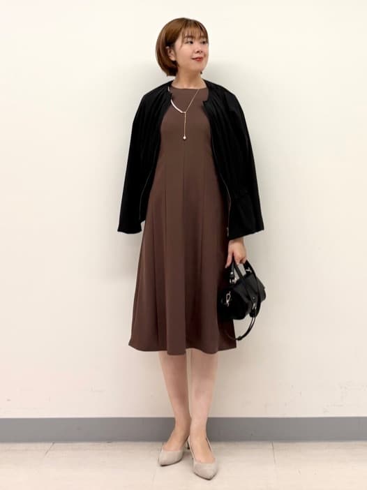 まいこさんの「INDIVI｜【洗える／UVケア】ジョーゼットフレアワンピース」を使ったコーディネート