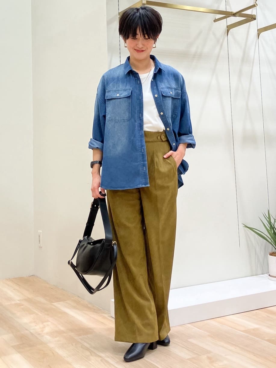 Keiさんの「grove｜コーデュロイワイドパンツ」を使ったコーディネート