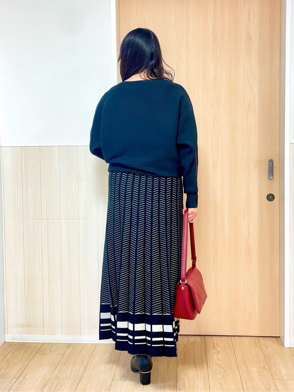 nanaseさんの「SHOO･LA･RUE｜ストレッチブーツ」を使ったコーディネート