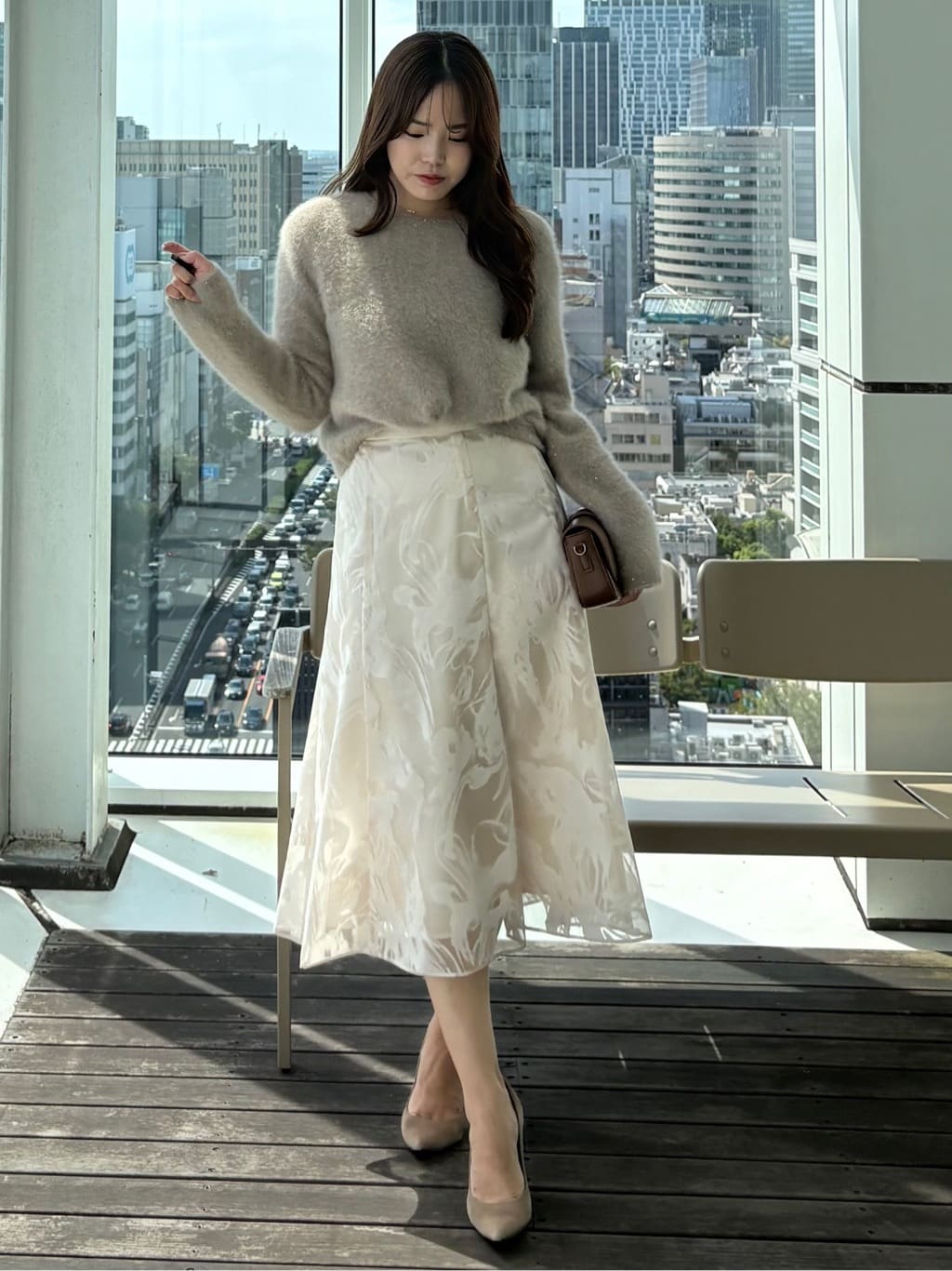 MISAKIさんの「COUP DE CHANCE｜【フォックス混】ショート丈ニットトップス」を使ったコーディネート