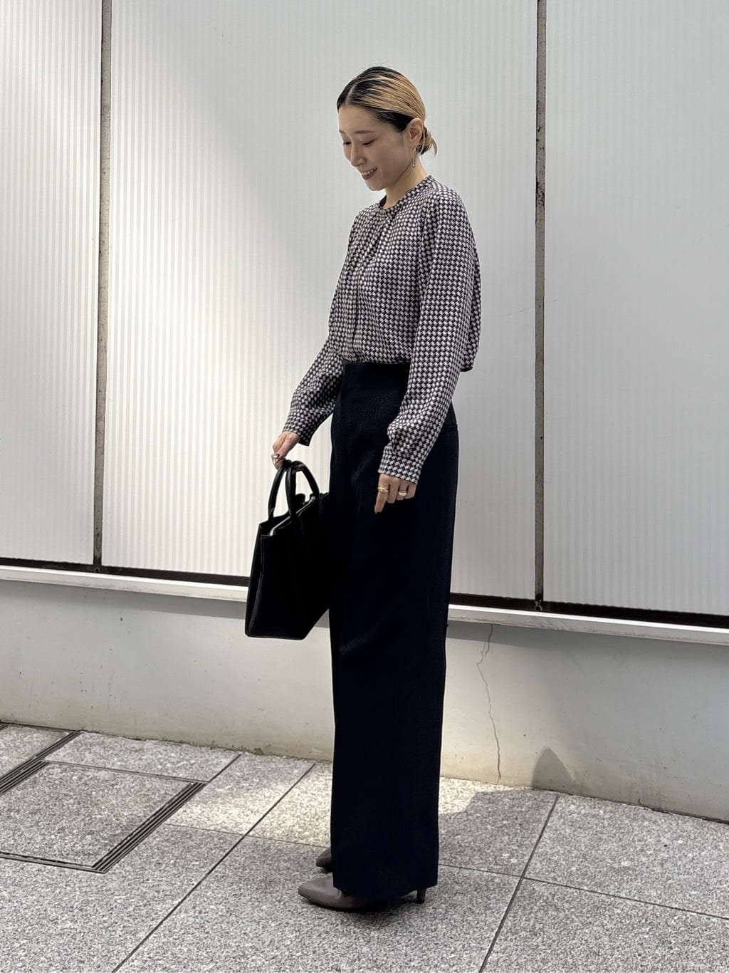 kotakiさんの「INDIVI｜【通勤／オフィス】タックジョーゼットブラウス」を使ったコーディネート