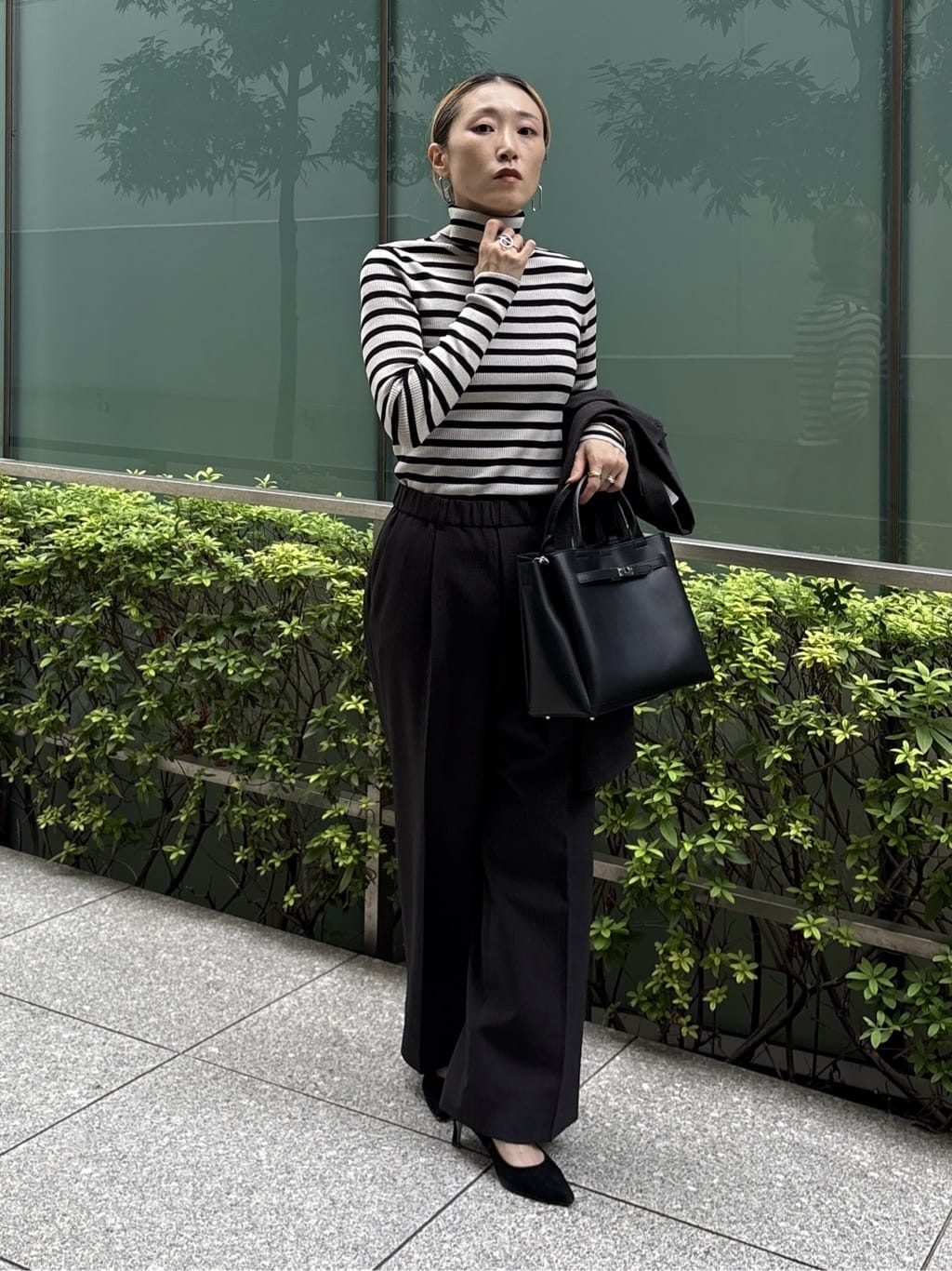kotakiさんの「INDIVI｜【洗える／毛玉になりにくい】エクストラファインウール リブタートルニット」を使ったコーディネート