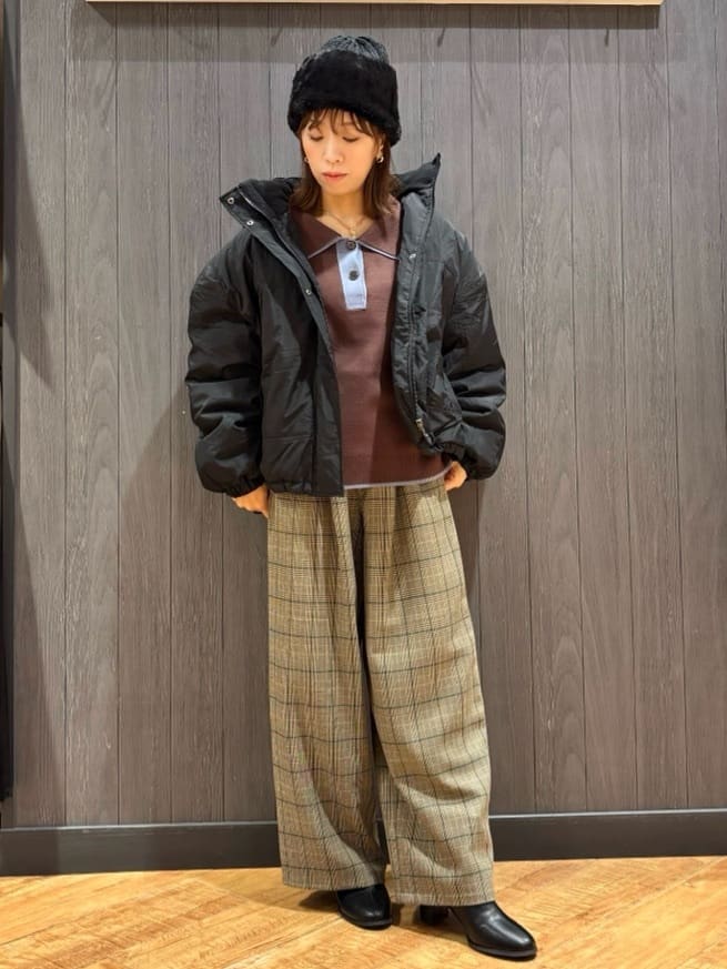 meiさんの「SHOO･LA･RUE｜【S-LL】配色がポイントの2枚襟ポロニット」を使ったコーディネート