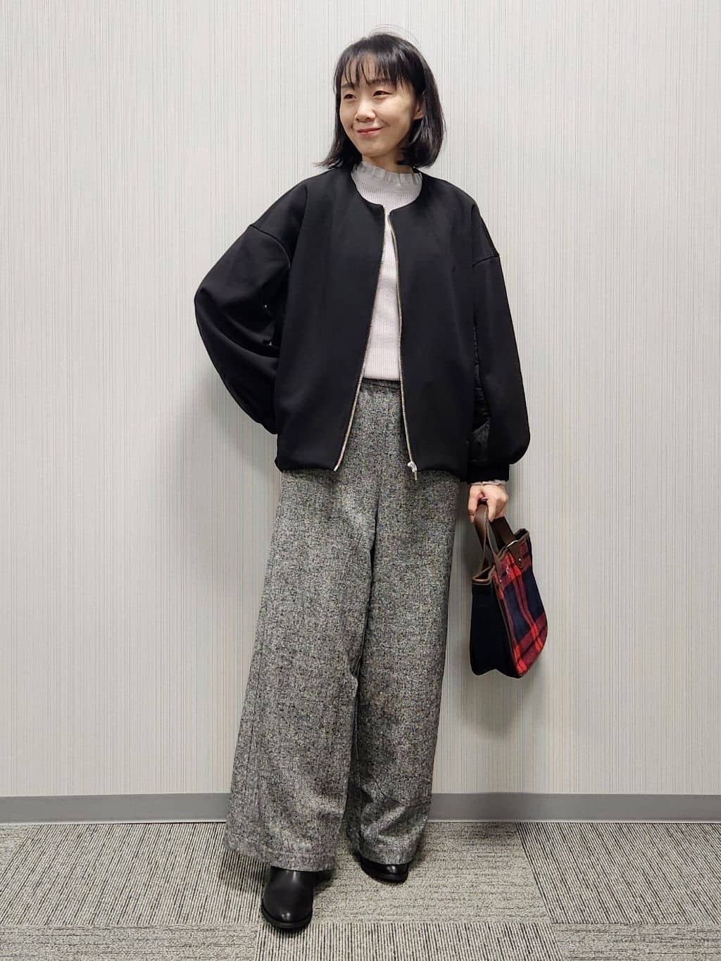 naraさんの「Dessin｜ダンボールジップブルゾン」を使ったコーディネート