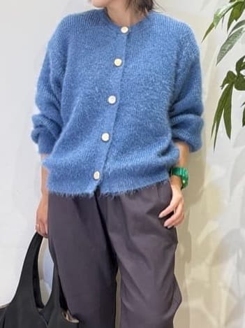 misakiさんの「SHOO･LA･RUE｜【高レビュー/洗濯機可/SS-LL】あったか裏起毛 のびのびストレッチ テーパードパンツ」を使ったコーディネート