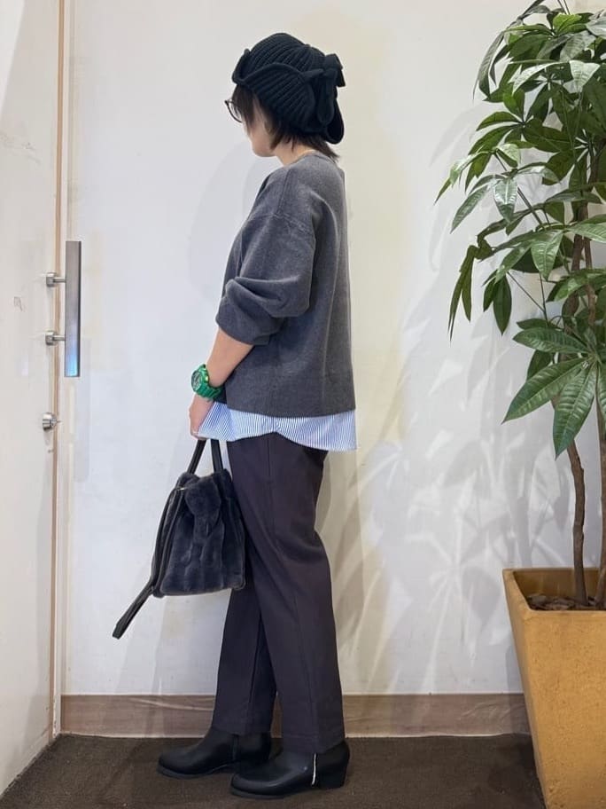 misakiさんの「SHOO･LA･RUE｜【高レビュー/洗濯機可/SS-LL】あったか裏起毛 のびのびストレッチ テーパードパンツ」を使ったコーディネート