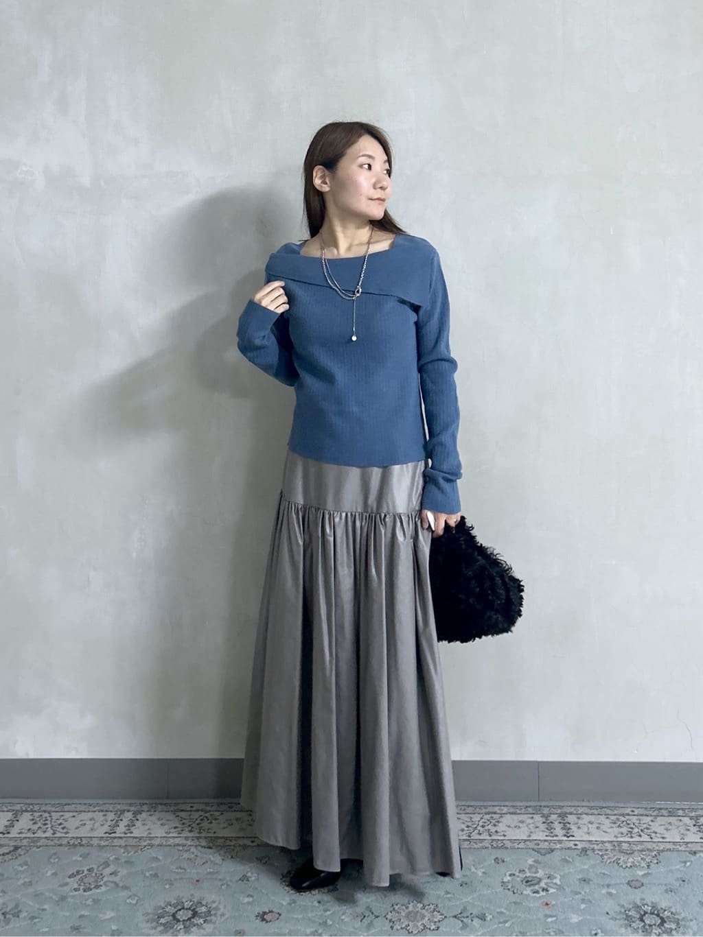 takaさんの「INDIVI｜【再入荷】アシメオフショルニット」を使ったコーディネート
