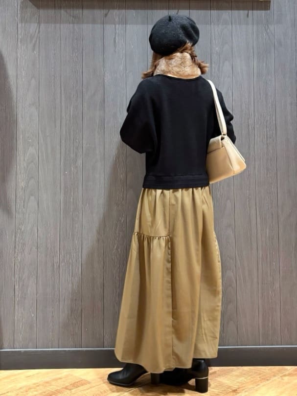 meiさんの「SHOO･LA･RUE｜ストレッチブーツ」を使ったコーディネート