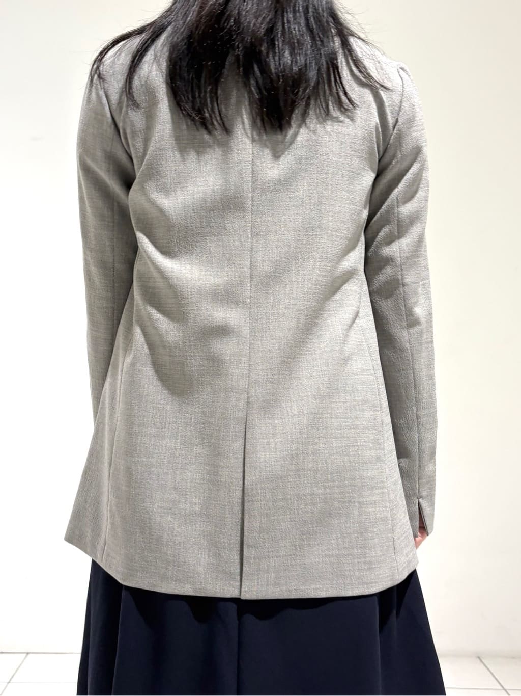 momokoさんの「INDIVI｜【洗える／セットアップ可能】凹凸ストレッチ素材ダブルジャケット」を使ったコーディネート