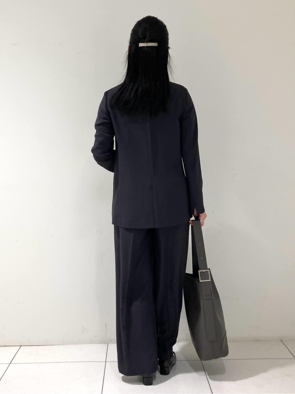 momokoさんの「INDIVI｜【軽く羽織れる！】ダブルジャケット」を使ったコーディネート