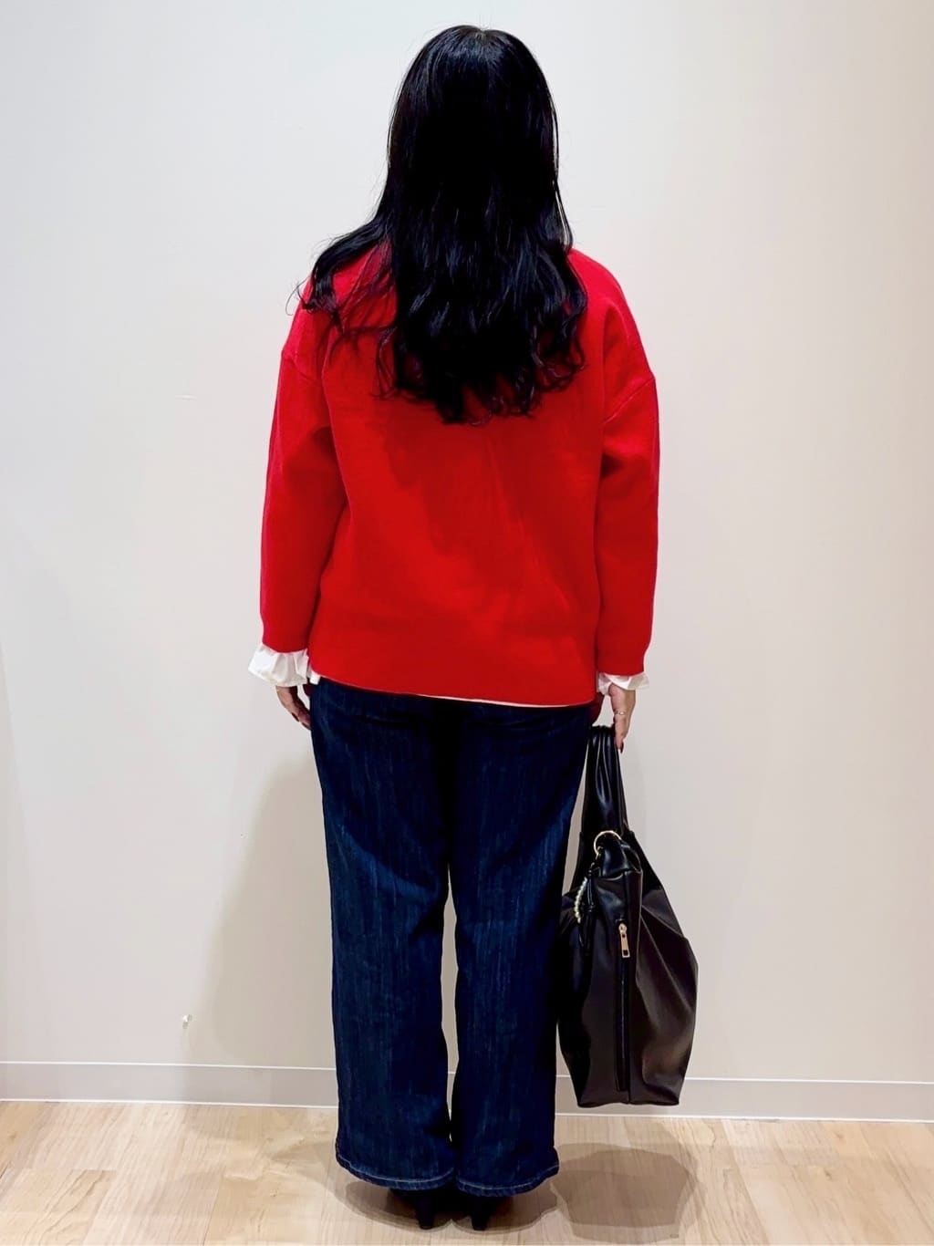 minamiさんの「grove｜フリルカラーリボンブラウス」を使ったコーディネート