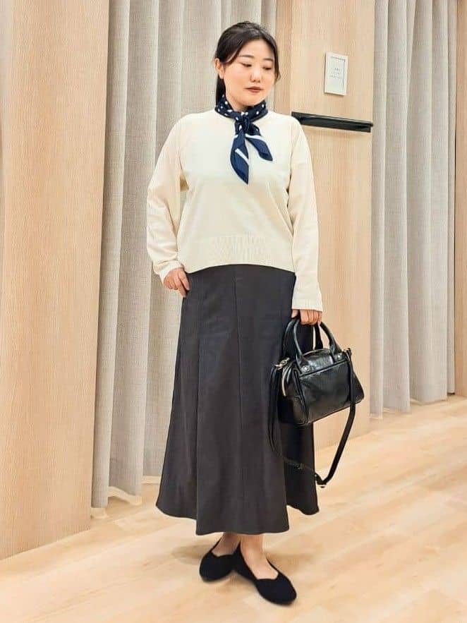ふるさんの「grove｜ニットベスト&times;シャツセット」を使ったコーディネート