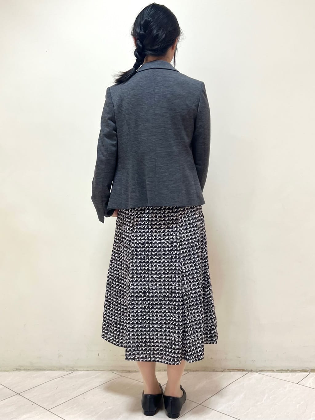 yanaさんの「Reflect｜【配色ボウタイ付き】八分袖ジョーゼットブラウス」を使ったコーディネート