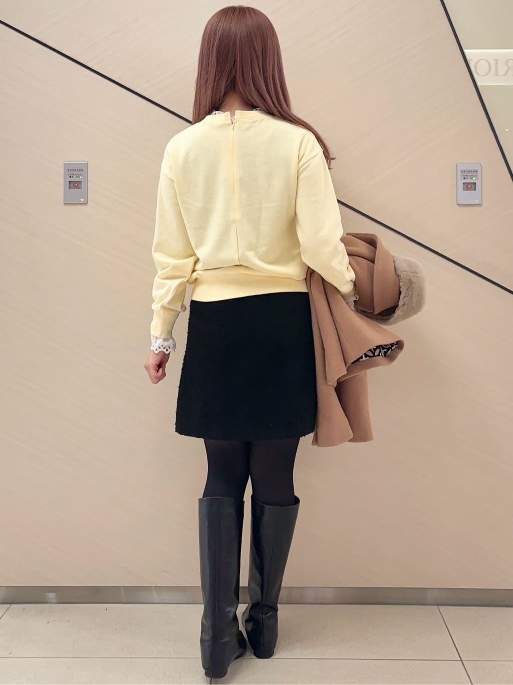 Rinaさんの「DRESSTERIOR｜◆取り外しフリル付き裏毛プルオーバー」を使ったコーディネート