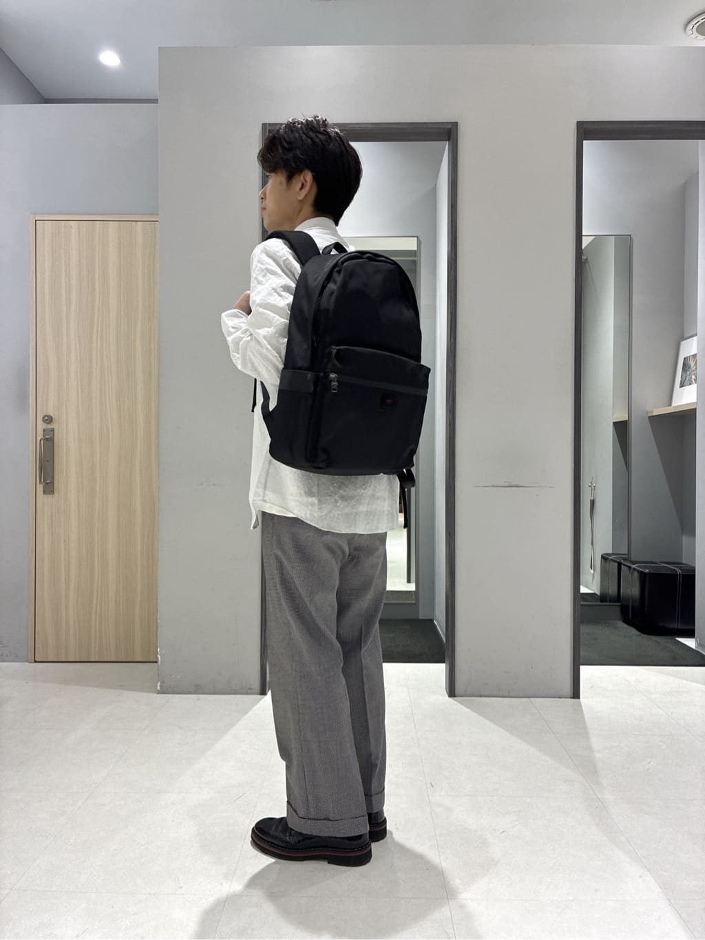 わいずみさんの「TAKEO KIKUCHI｜【Made in JAPAN】播州織 ドビー千鳥シャツ」を使ったコーディネート