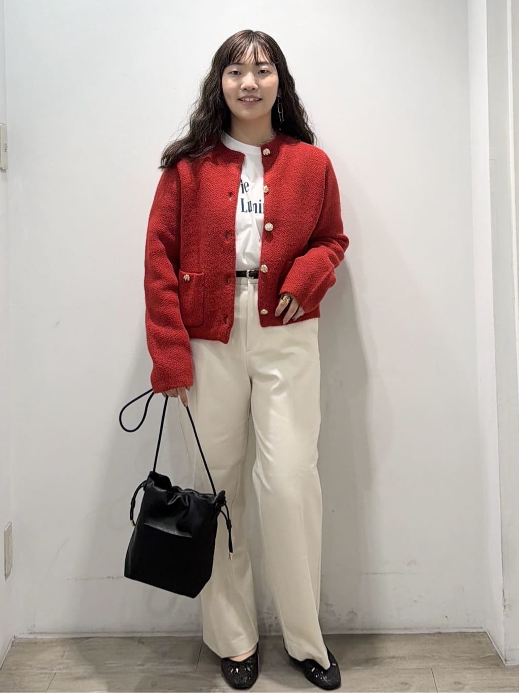 sumicaさんの「OPAQUE.CLIP｜ロングロゴTシャツ【洗濯機OK】」を使ったコーディネート