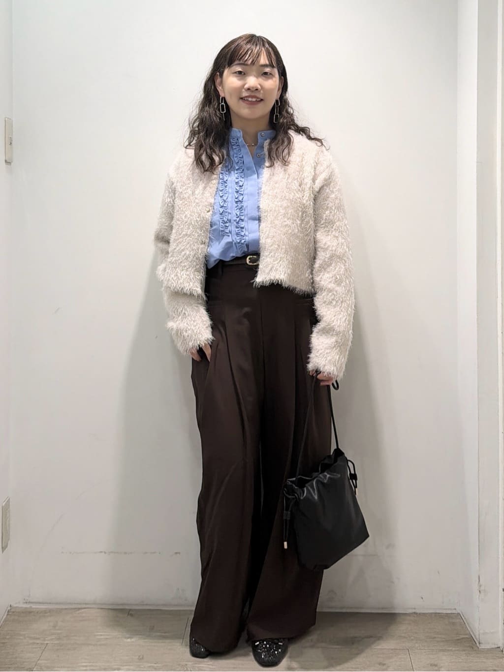 sumicaさんの「OPAQUE.CLIP｜タックデザインワイドパンツ【洗濯機OK】」を使ったコーディネート