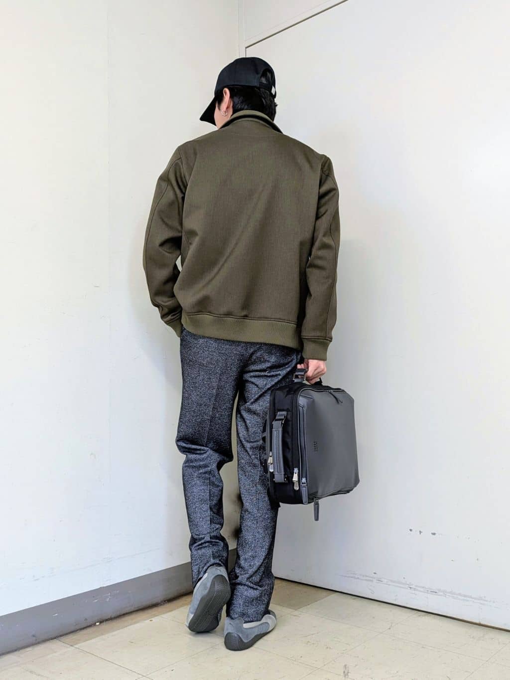 ryoさんの「TAKEO KIKUCHI｜【JUST ONE LAYER】ダウンファブリック ジップアップ リブ ブルゾン」を使ったコーディネート
