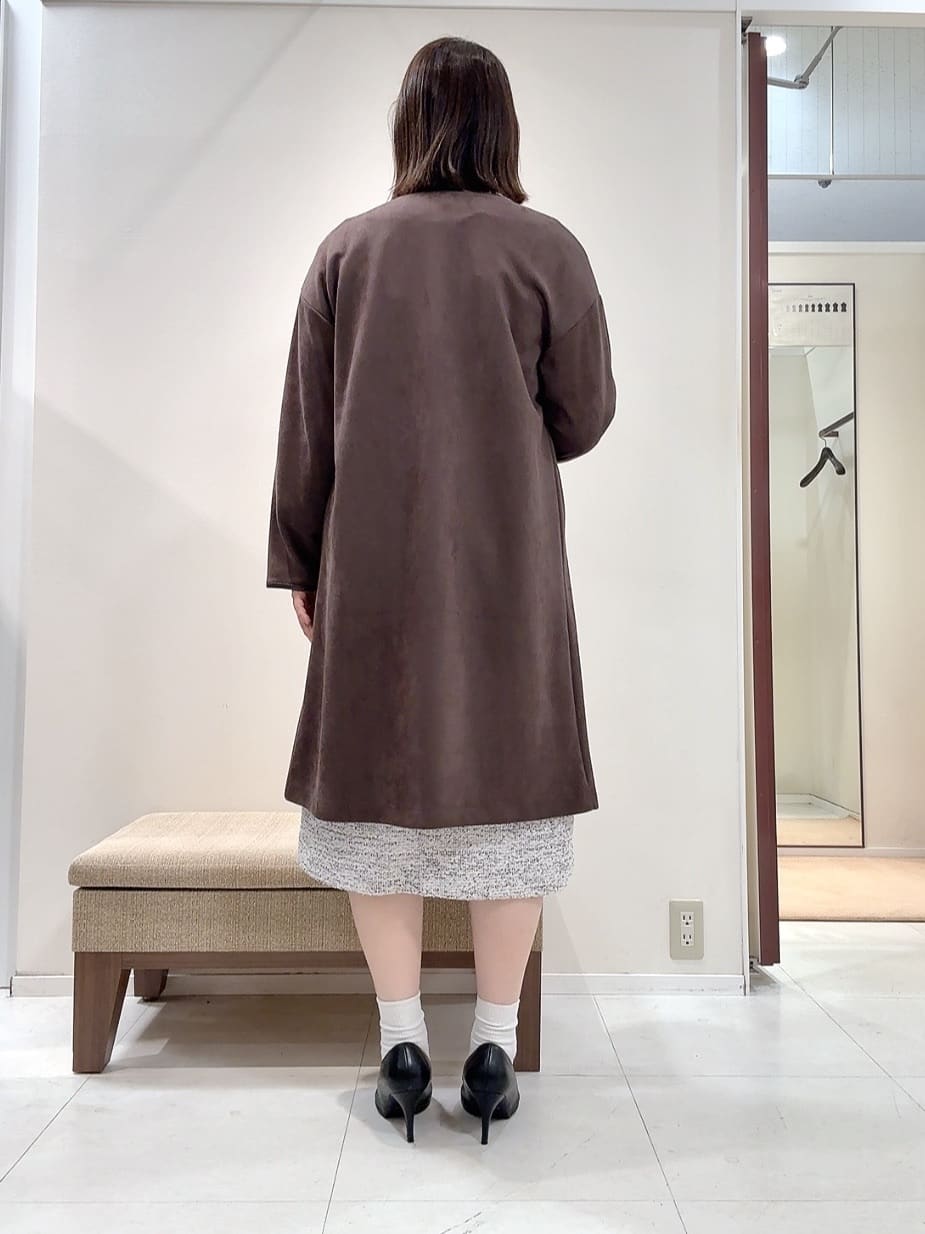 YUIさんの「UNTITLED｜【洗える/軽羽織り】マシュマロタッチ　スエード調コート」を使ったコーディネート