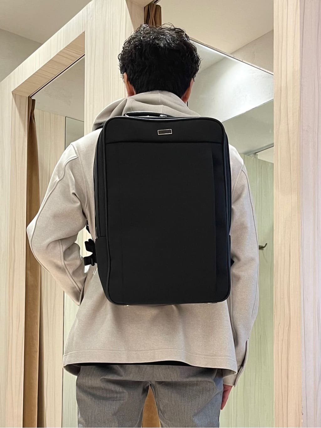 URAさんの「TAKEO KIKUCHI｜【Sサイズ～】ウォーム ミラノリブ オフネック プルオーバー」を使ったコーディネート
