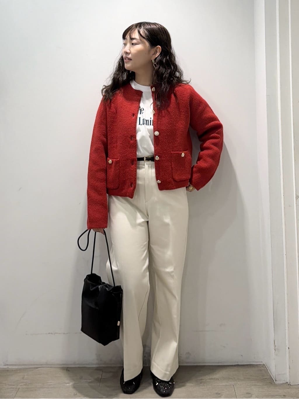 sumicaさんの「OPAQUE.CLIP｜ロングロゴTシャツ【洗濯機OK】」を使ったコーディネート