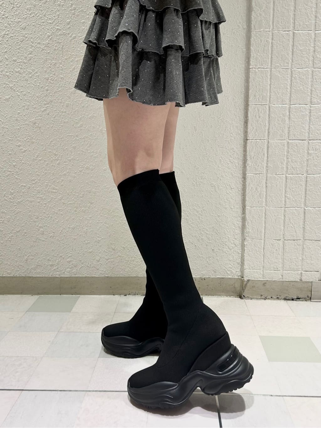 takeさんの「ESPERANZA｜スニーカーソールストレッチロングブーツ」を使ったコーディネート