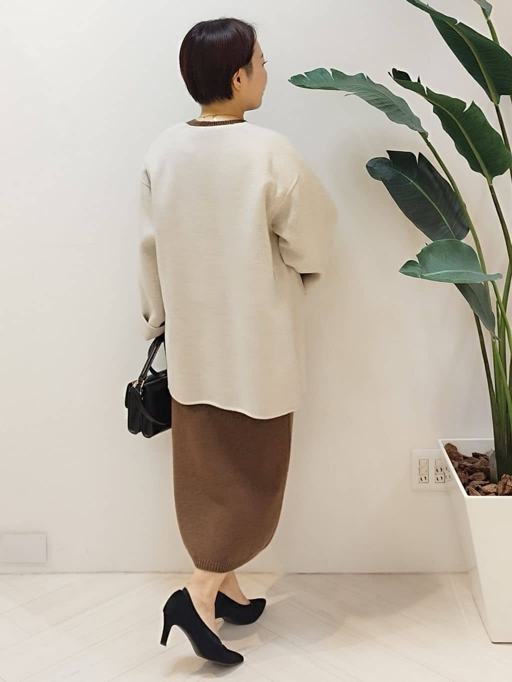 s u g iさんの「UNTITLED｜【ミディ丈/軽やか】セミラグランリバー コート」を使ったコーディネート
