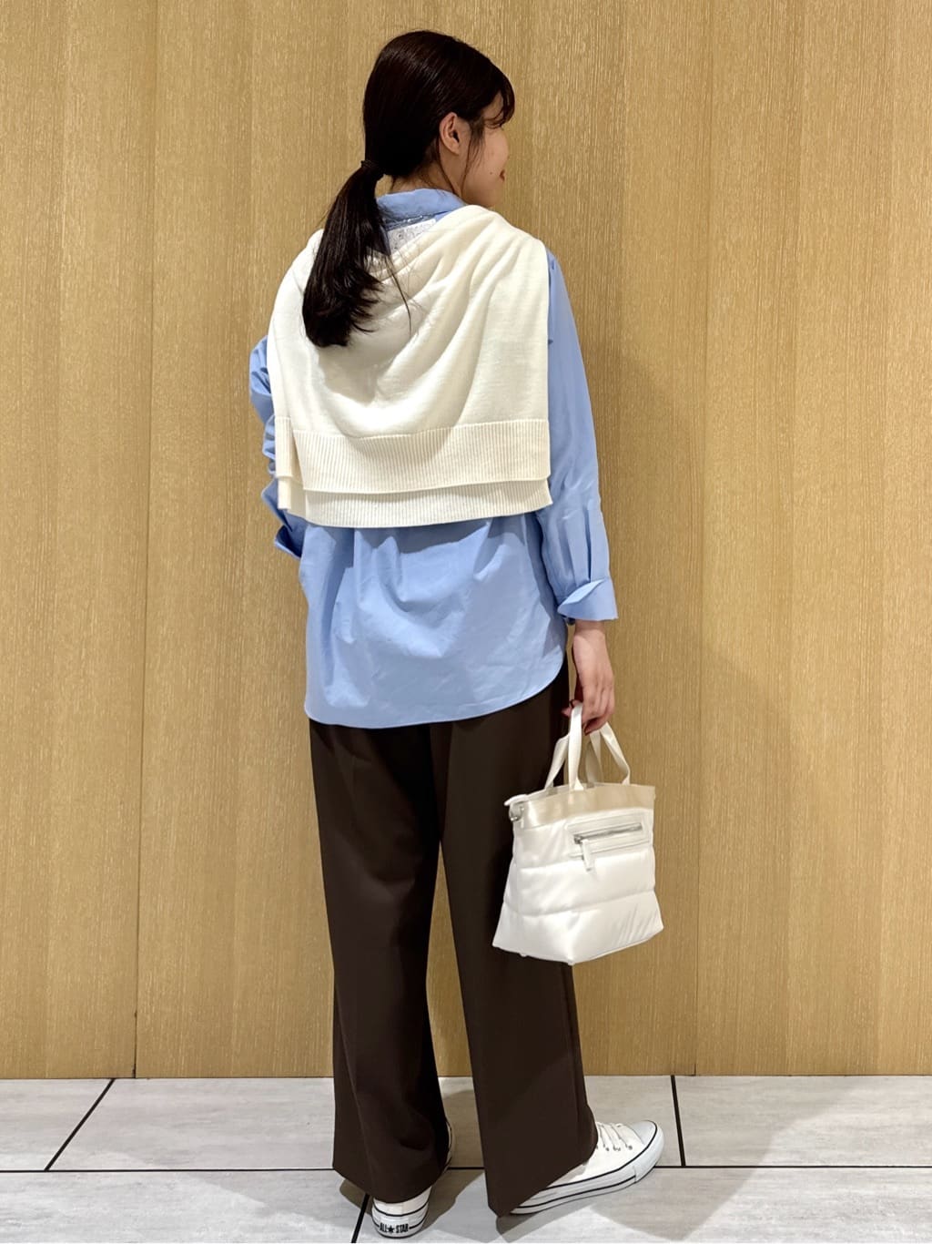 nanaさんの「UNTITLED｜【洗える/コットン100%】リッチベーシックシャツ」を使ったコーディネート