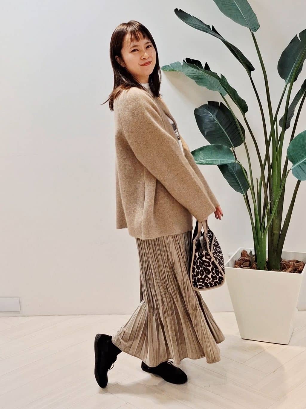 YuKaRiさんの「UNTITLED｜【軽アウター/ミドル丈】ウールニットコーディガン」を使ったコーディネート