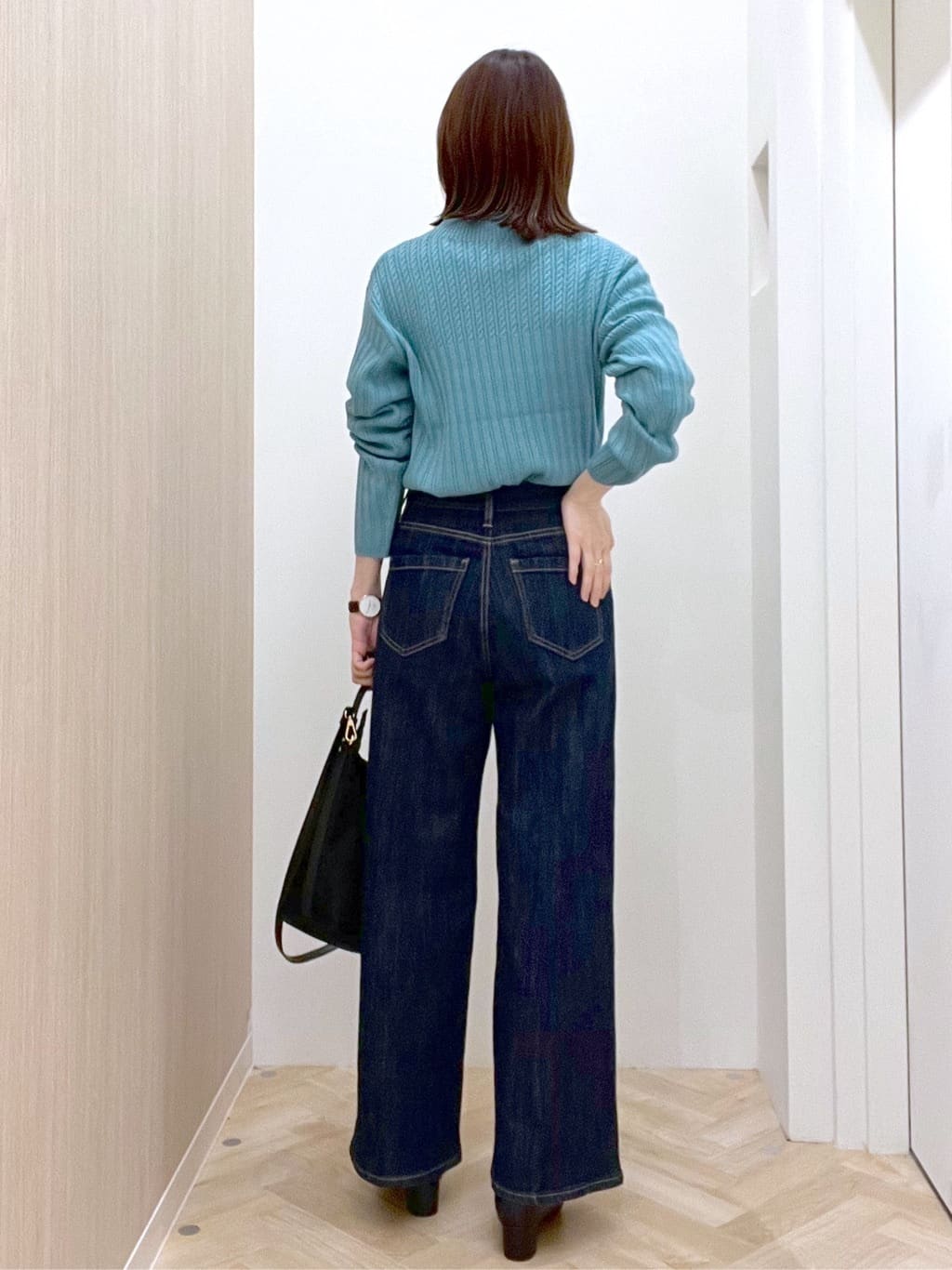  おまつさんの「grove｜【美シルエット/選べる着丈】大人のためのバギーデニム」を使ったコーディネート